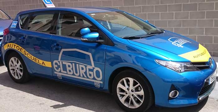 Nuevos vehículos 2015 - Autoescuela el Burgo